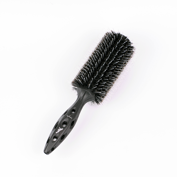 YS Park Black Carbon Tiger Brush 680
